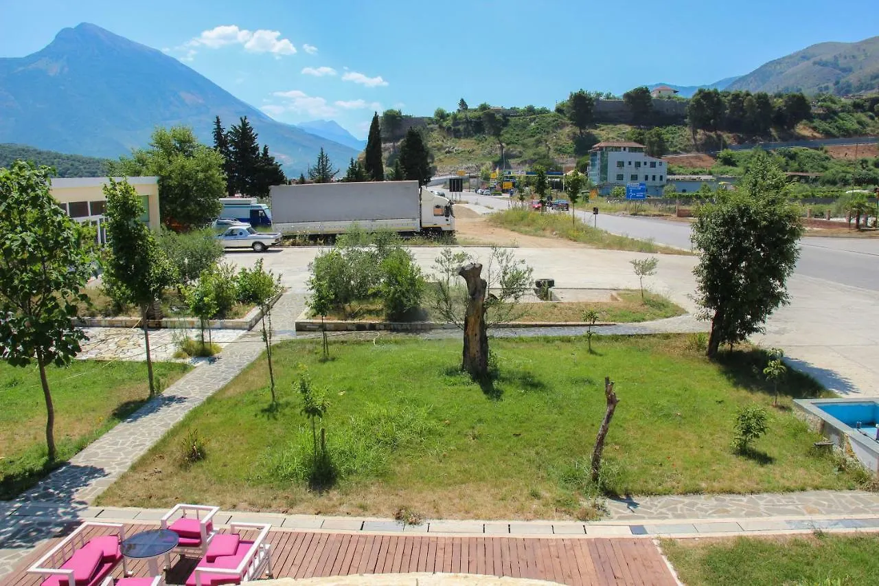 ****  Hotel Veal Tepelene Albania
