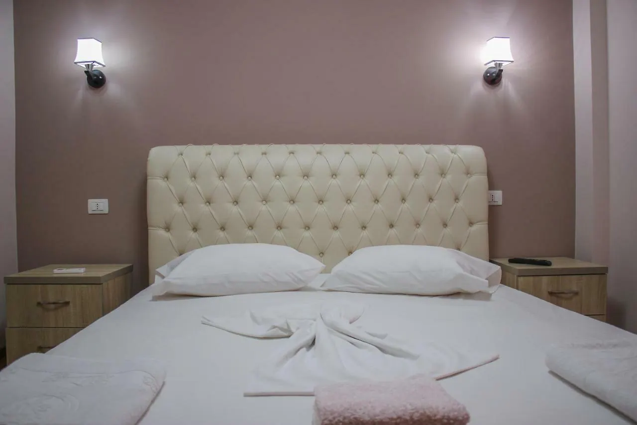 Hotel Veal Tepelene 4*,